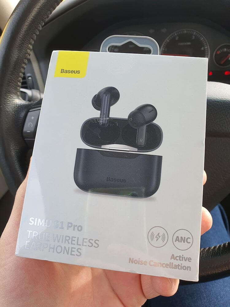 Baseus S1 Pro поддерживает даже режим «Прозрачность» как у AirPods Pro. Фото.