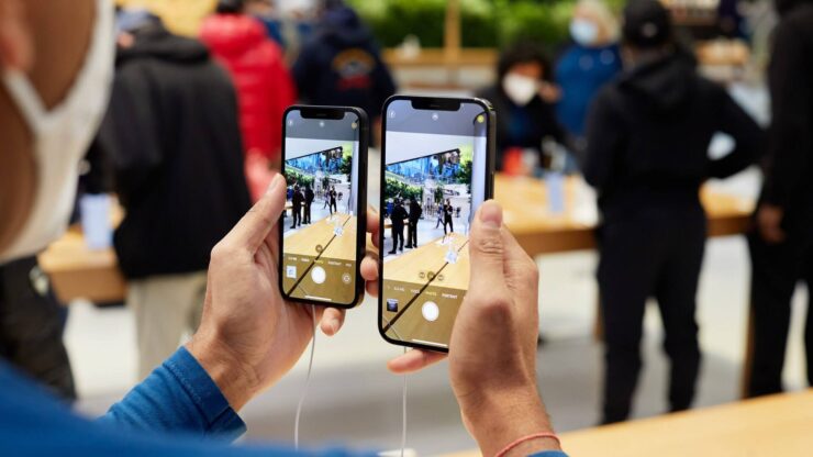 Какой iPhone лучше купить в 2021. iPhone 12 и 12 Pro Max — лучщие представители модельного ряда. Какой iPhone лучше купить в 2021. iPhone 12 и 12 Pro Max — лучщие представители модельного ряда. Фото.