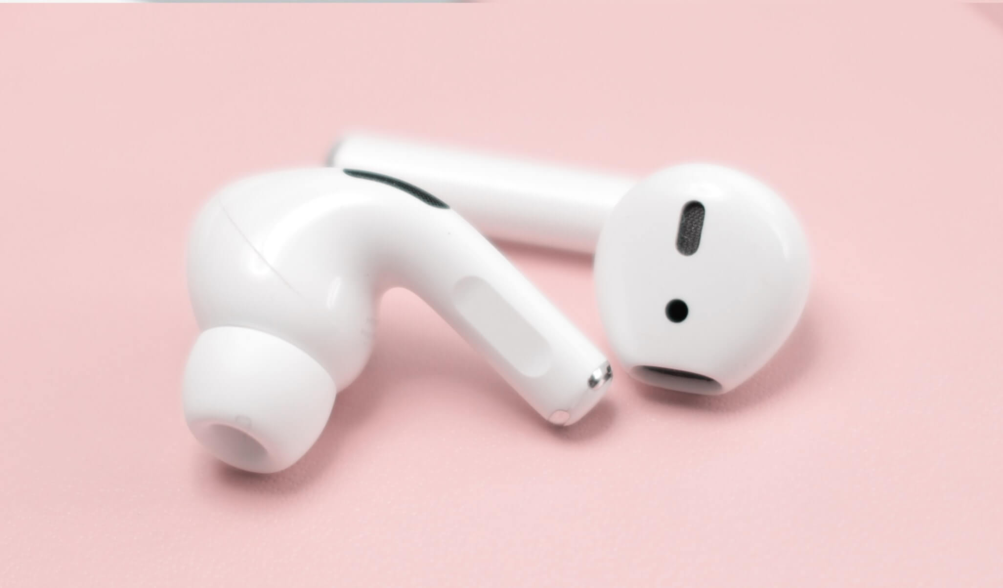 Что лучше: AirPods 3 или AirPods Pro. AirPods Pro по-прежнему лучшие. Что лучше: AirPods 3 или AirPods Pro. AirPods Pro по-прежнему лучшие. Фото.