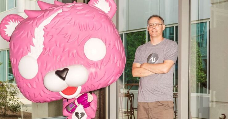 Зачем Apple проверяет фото. Это Тим Суини, гендиректор Epic Games, и он хвалит Apple. Фото.