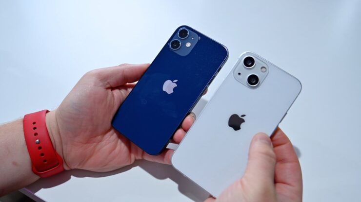 Внешне iPhone 13 от iPhone 12 отличаться практически не будет, но аппаратно — ещё как. Фото.