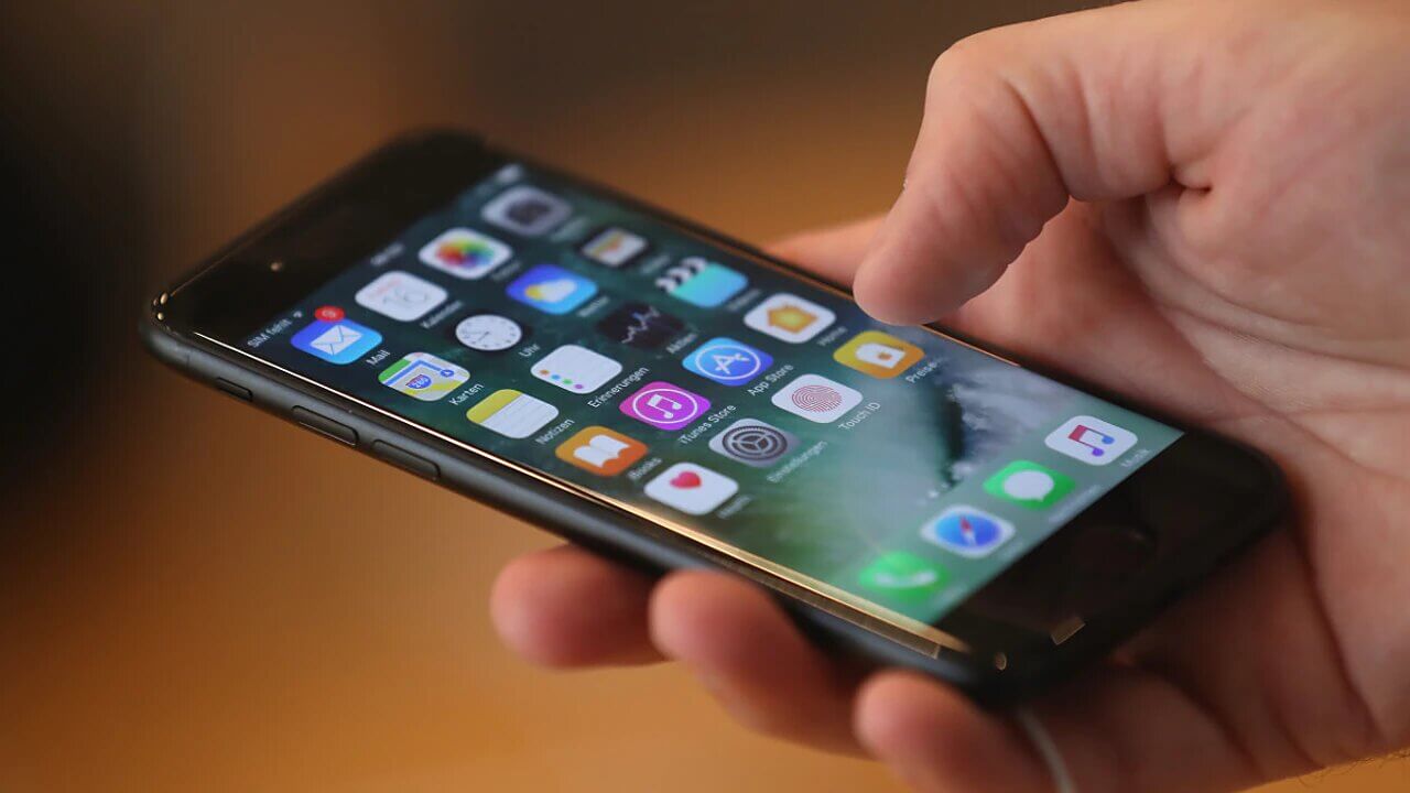 Почему ни при каких обстоятельствах не стоит покупать iPhone 7 в 2021. Фото.