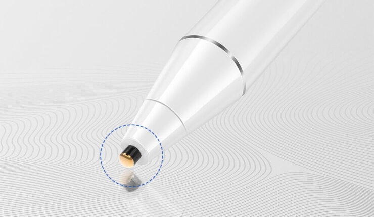 Аналог Apple Pencil для iPhone. Наконечник у этого Стилуса магнитный и не распознаёт силу нажатия. Фото.