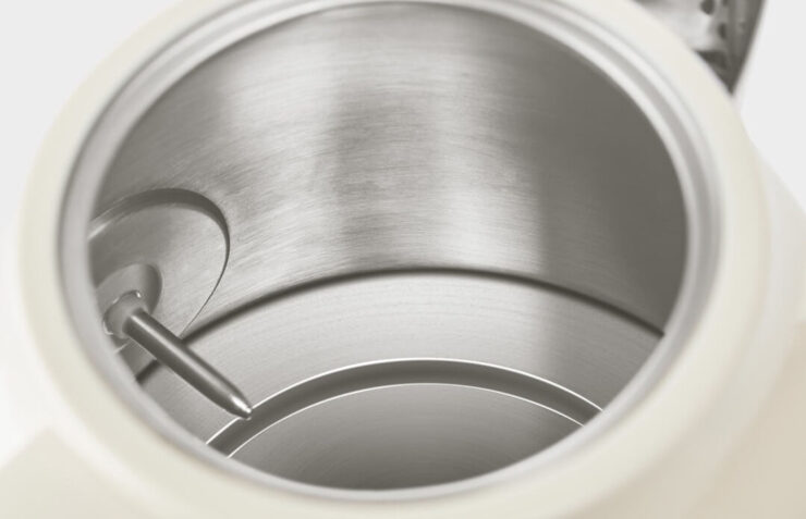 Купить чайник Xiaomi. У термометра даже есть щуп, что позволяет добиться высокой точности измерений. Фото.