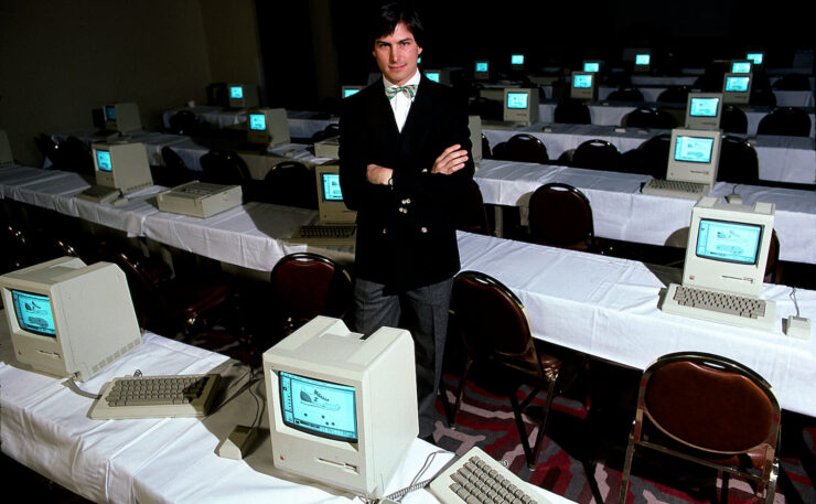 Стив Джобс стал миллионером в 23 года, но это ли показатель успеха? Фото.