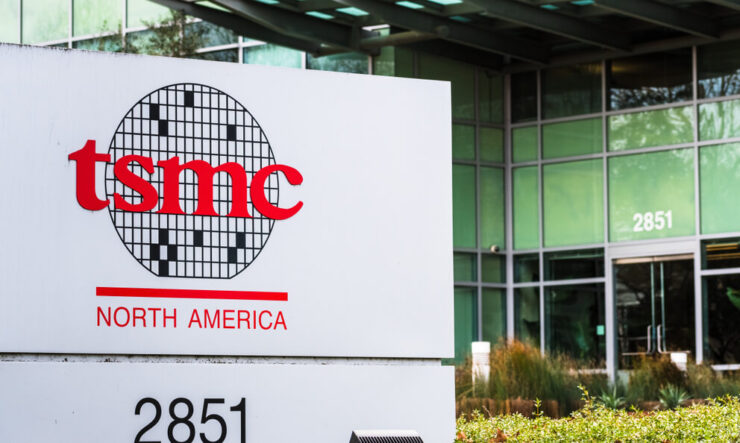 Почему дорожает техника Apple. У Apple нет возможности отказаться от услуг TSMC и уйти к другому производителю. Фото.