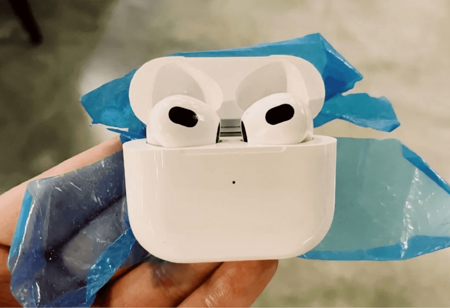 Дизайн Airpods 3. AirPods 3 во всей красе. Дизайн Airpods 3. AirPods 3 во всей красе. Фото.