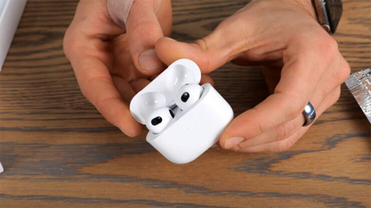 Что покажут на презентации Apple 18 октября. AirPods 3 будут чем-то средним между AirPods 2 и AirPods Pro. Что покажут на презентации Apple 18 октября. AirPods 3 будут чем-то средним между AirPods 2 и AirPods Pro. Фото.