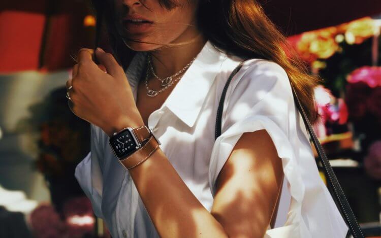 За что девушки любят Apple Watch. Фото.
