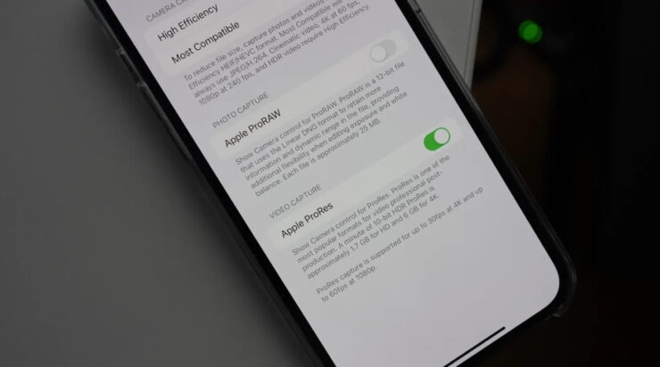 Когда выйдет iOS 15.1. Релиз iOS 15.1 состоится 25 октября. Фото.