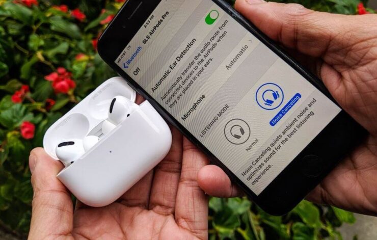 Стоит ли покупать AirPods Pro. AirPods Pro стоит покупать даже в преддверии 2022 года. Фото.