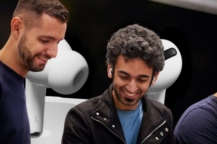 Как выглядят AirPods Pro. Яркий пример того, как выпирают AirPods Pro из ушей. Как выглядят AirPods Pro. Яркий пример того, как выпирают AirPods Pro из ушей. Фото.