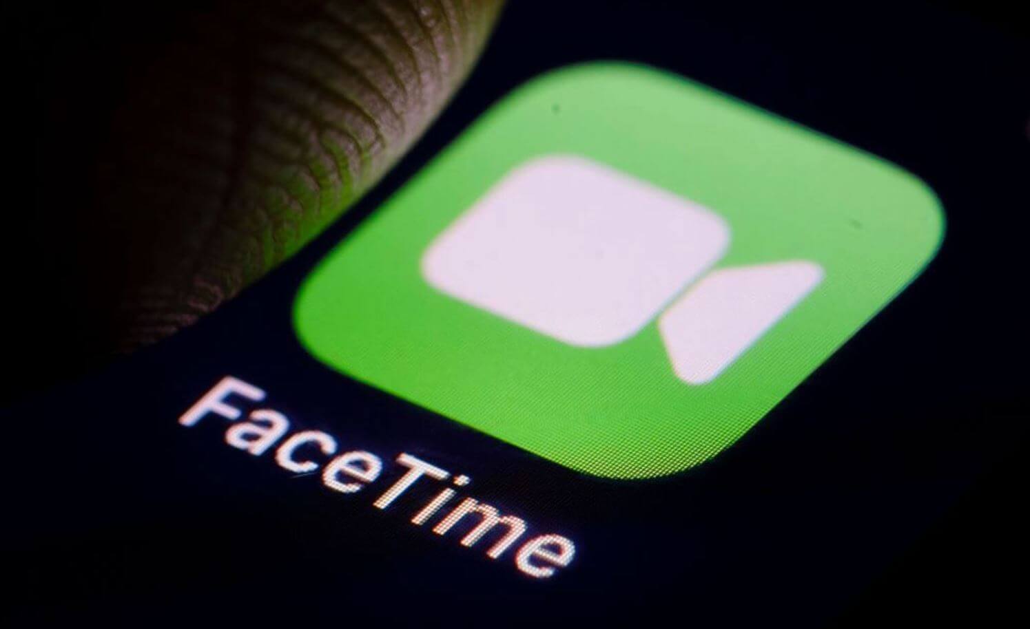 SharePlay на Айфоне — как смотреть фильмы вместе по FaceTime. Фото.