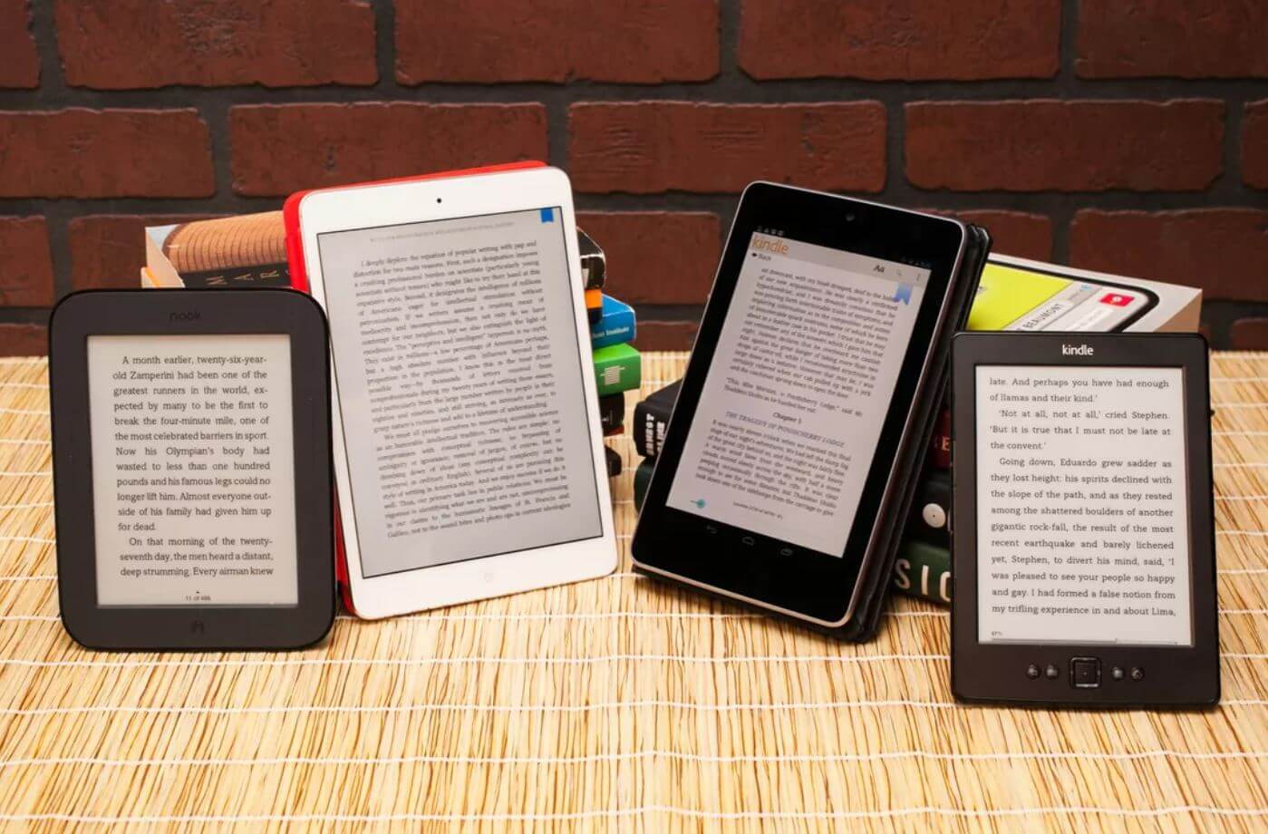 На чем читаете книги вы? Фото.