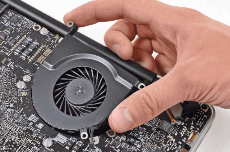 Шумит МакБук. Что делать. После обновления MacBook начал сильно шуметь. Фото.