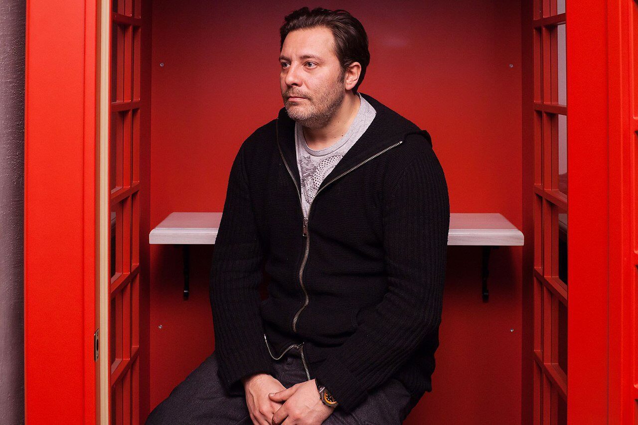 Телеграм-канал Сергея Минаева. Сергей Минаев — писатель и редактор, у которого информативный Телеграм-канал. Фото.