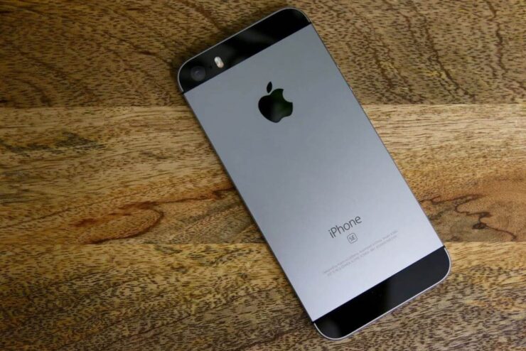 Какой корпус лучше для смартфона. Алюминиевый корпус- самый прочный и надежный. Фото.