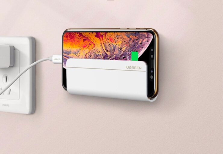 Куда положить телефон во время сна. Не кладите телефон на пол. Для этого давно специальные приспособления придумали. Фото.