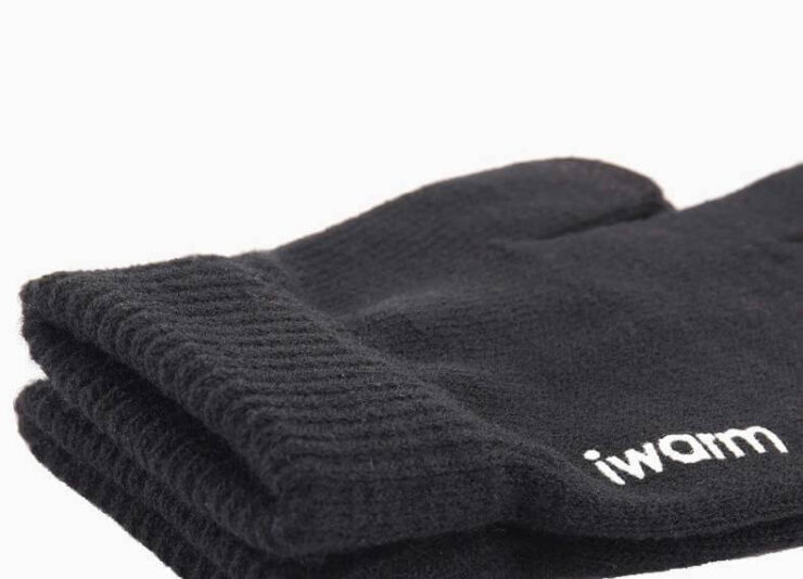 Перчатки для сенсорных устройств. Пользуйтесь перчатками, берегите руки. Перчатки для сенсорных устройств. Пользуйтесь перчатками, берегите руки. Фото.