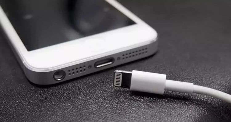 Ответы на вопросы: наушники для iPhone, Apple Watch SE, проблемы с AirPods. Фото.