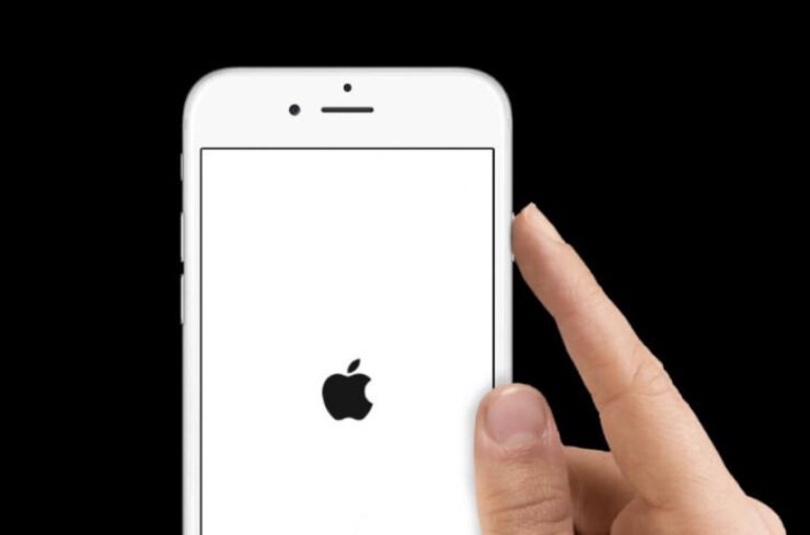 Зачем обновлять iOS. Обновляйте iPhone своевременно: в новых версиях содержатся патчи безопасности. Фото.