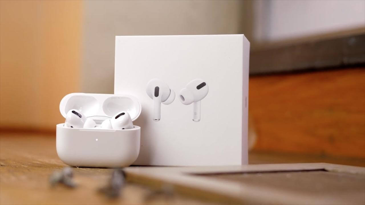 Пока про AirPods Pro 2 известно не так много, как хотелось бы. Фото.
