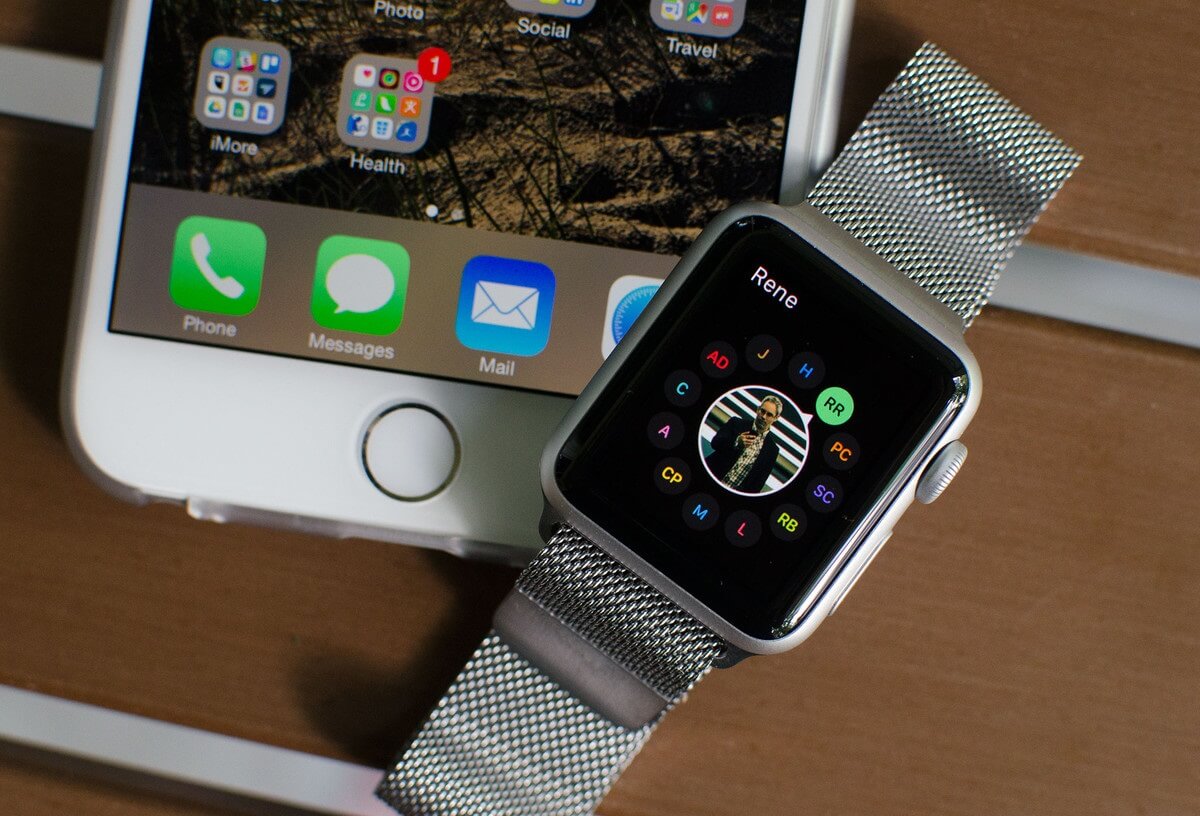 Apple Watch дружит с iPhone 6s и старше. Не забывайте об этом. Фото.
