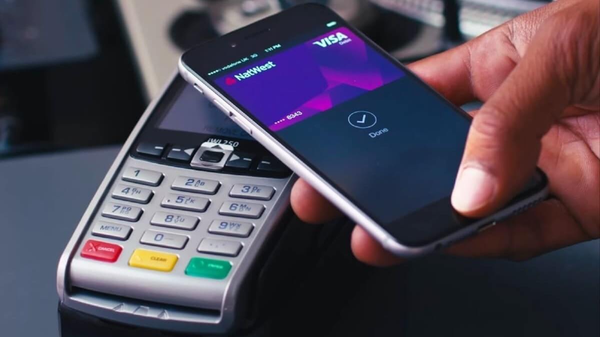 Apple Pay в России больше не работает. Как теперь платить Айфоном. Apple Pay в России больше не работает. Как теперь платить Айфоном. Фото.