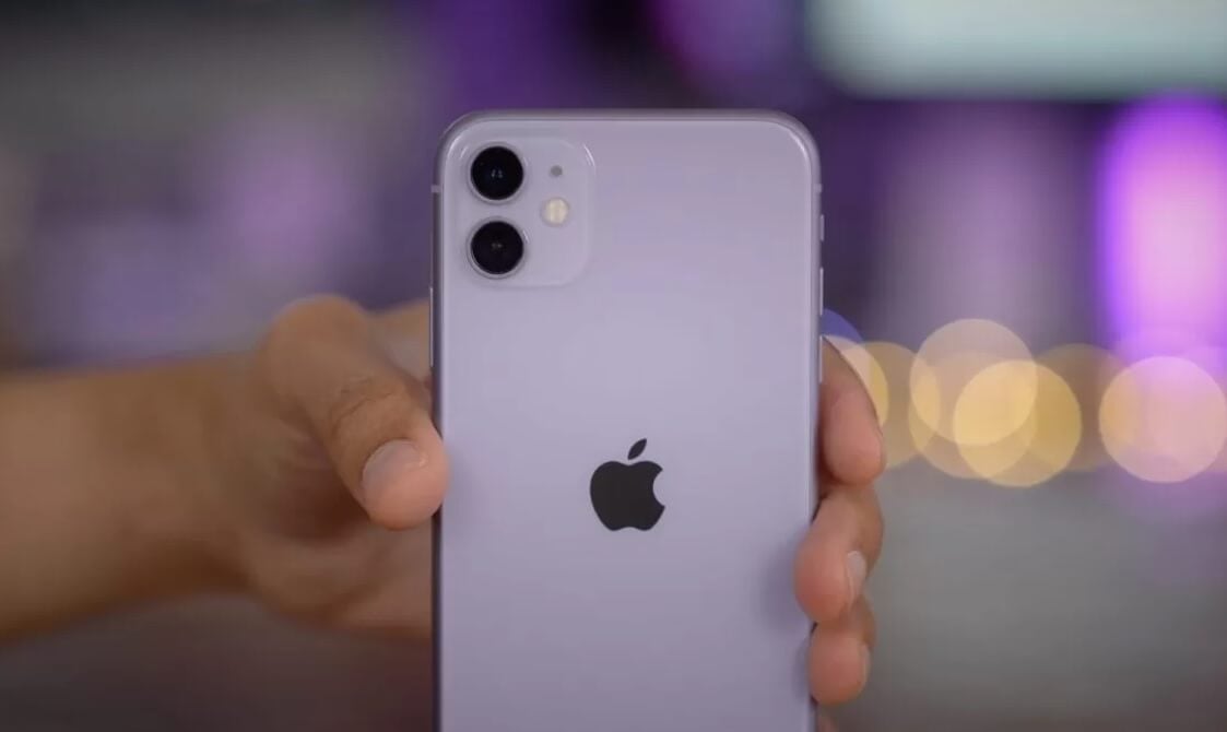 Apple снимет с производства несколько моделей iPhone. Стоит ли их покупать