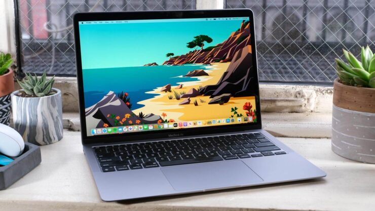 Какой MacBook выбрать в 2022. Не стоит брать MacBook Pro. Присмотритесь лучше к Air. Какой MacBook выбрать в 2022. Не стоит брать MacBook Pro. Присмотритесь лучше к Air. Фото.