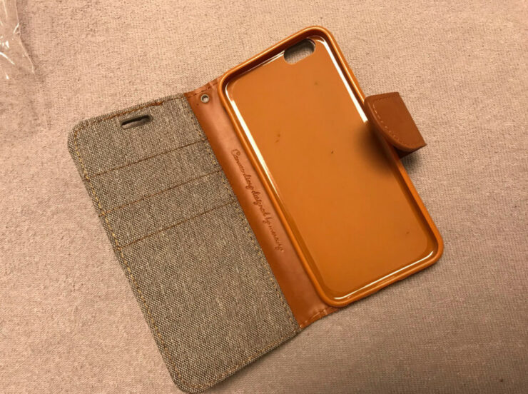 Стильный чехол-книжка для iPhone. Отличный чехол-книжка, за который не стыдно. Стильный чехол-книжка для iPhone. Отличный чехол-книжка, за который не стыдно. Фото.