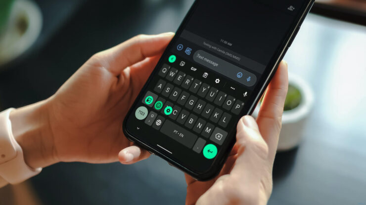 Клавиатура на Android оказалась более удобной, чем на iOS. Фото.