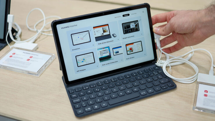 MatePad 10.4 можно купить дешевле 15 тысяч рублей. Фото.