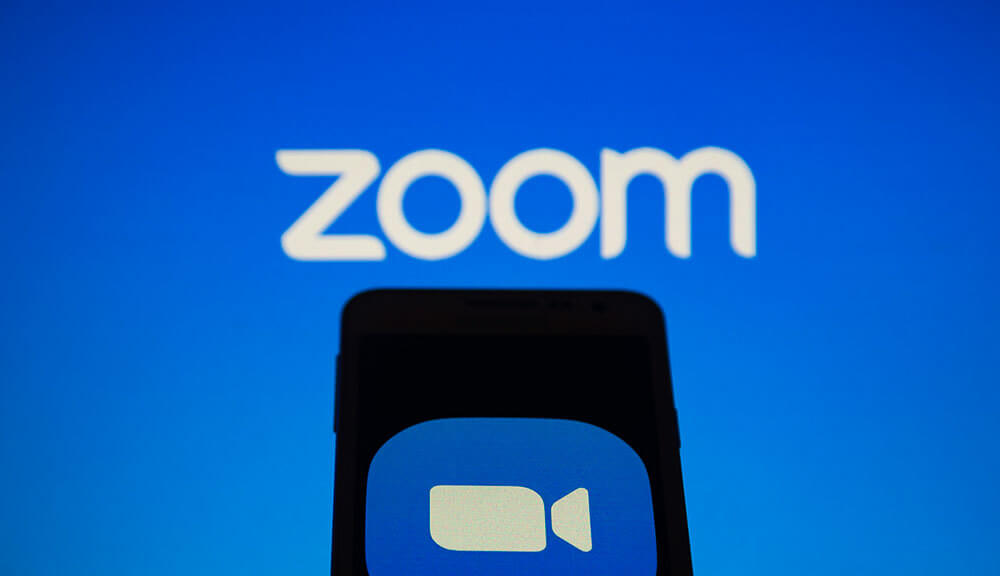 Скачайте Zoom на мобильные устройства. Там он на вес золота. Фото.