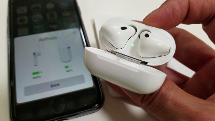 AirPods не заряжаются в кейсе. AirPods не заряжаются в кейсе? Вероятно, что причина кроется в новом обновлении. Фото.