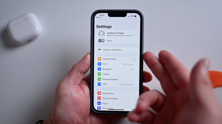 В настройки наушников теперь можно попасть в два касания. Фото.