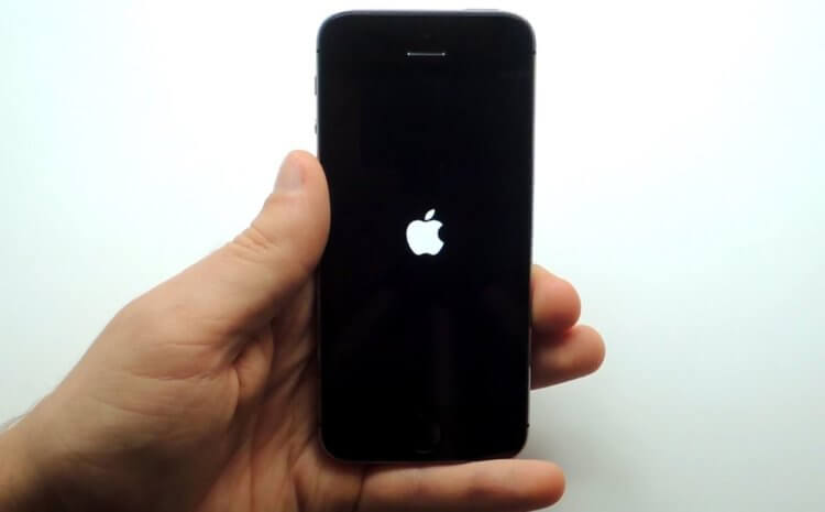 7 частых проблем iPhone, которые можно исправить перезагрузкой. 7 частых проблем iPhone, которые можно исправить перезагрузкой. Фото.