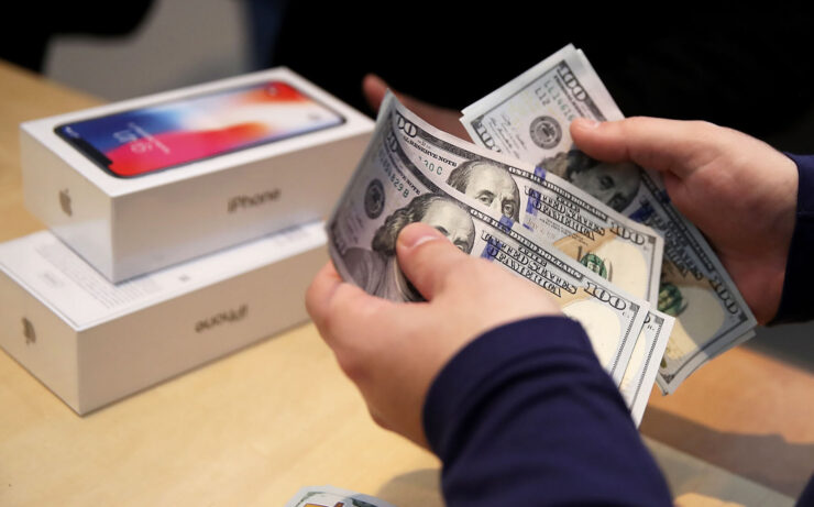 Сколько зарабатывает Apple. Apple заработала больше, чем от неё ждали. Сколько зарабатывает Apple. Apple заработала больше, чем от неё ждали. Фото.