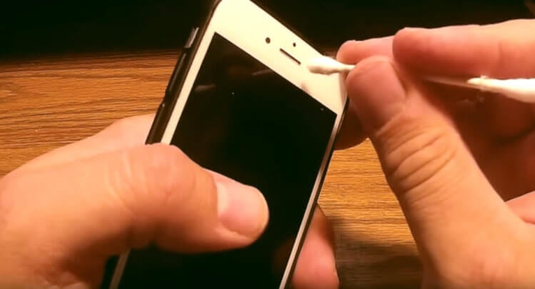 How To Clean iPhone Speaker