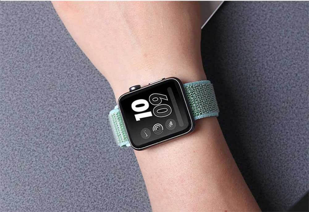 Разные застежки дают разный опыт использования таких ремешков. Фото.