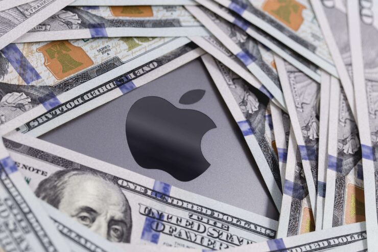 Цены на технику Apple. Стоимость планшетов, скорее всего, тоже подвергнется корректировке. Новые iPad могут стать совсем не бюджетными. Фото.