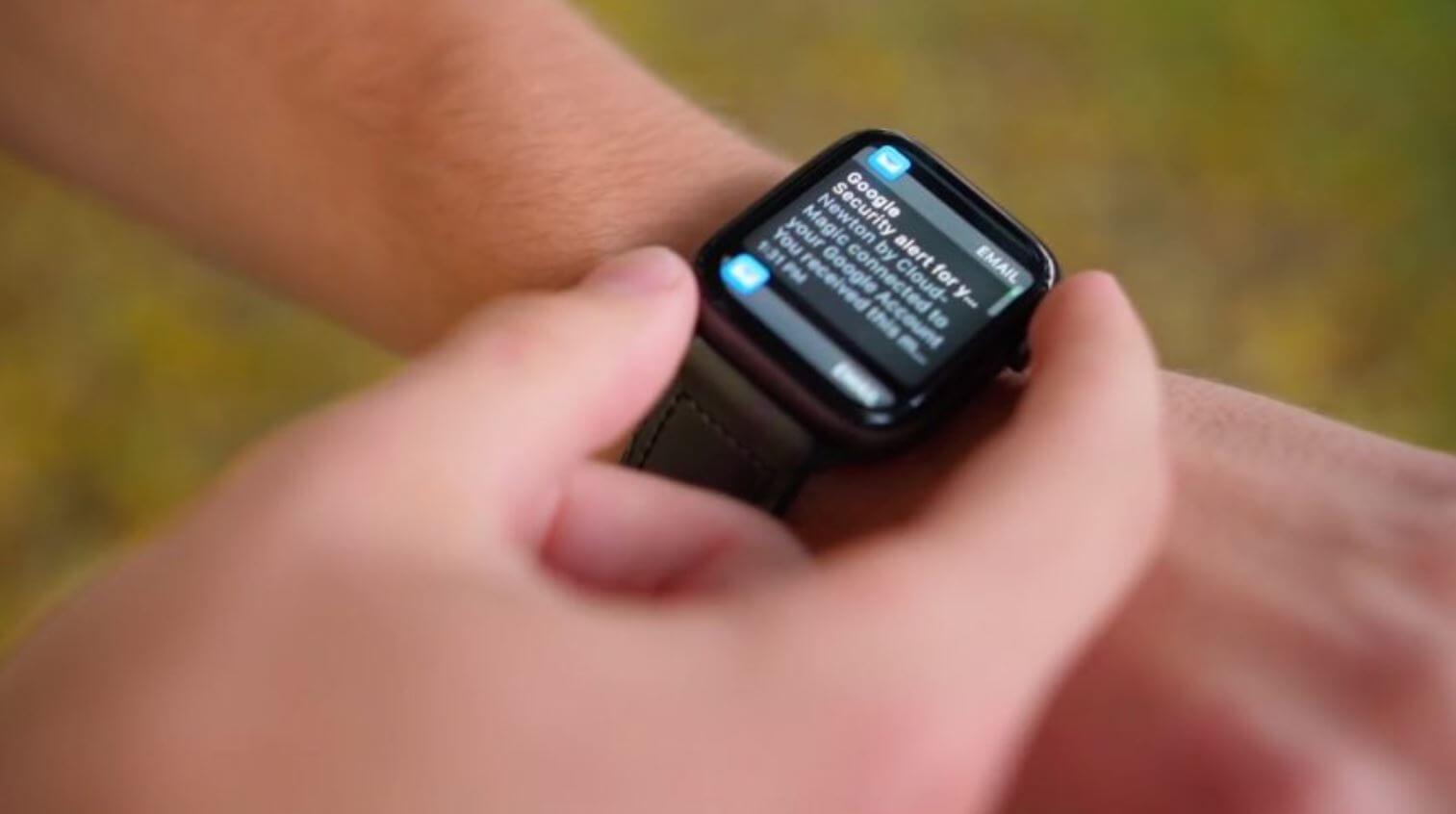 Как убрать имя уведомлений Apple Watch. Apple Watch умеют скрывать текст уведомлений. Фото.