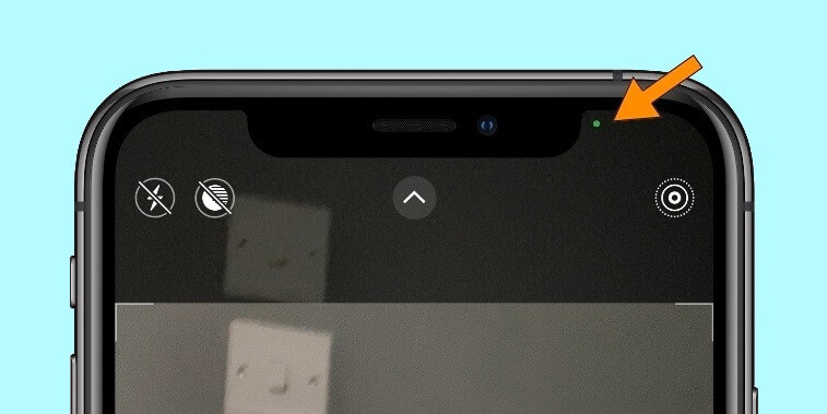 Вот так система информирует о работающей камере на текущих устройствах. Фото.