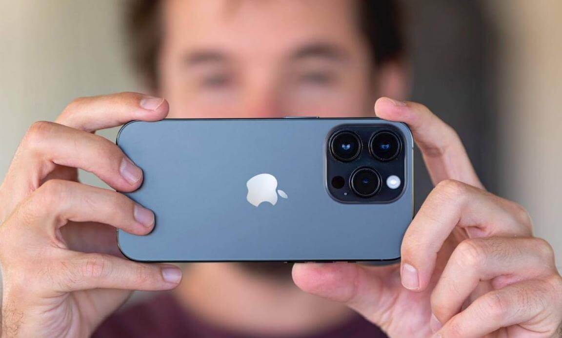 Ключевой баг, который исправляет iOS 16.0.2, — это тряска камеры iPhone 14 Pro и 14 Pro Max. Фото.