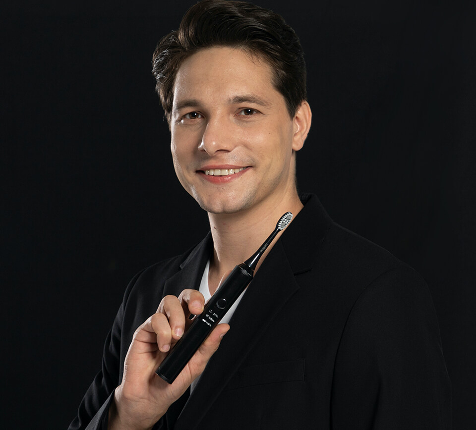 Зубная щётка для мужчин? Такие тоже бывает. Фото.