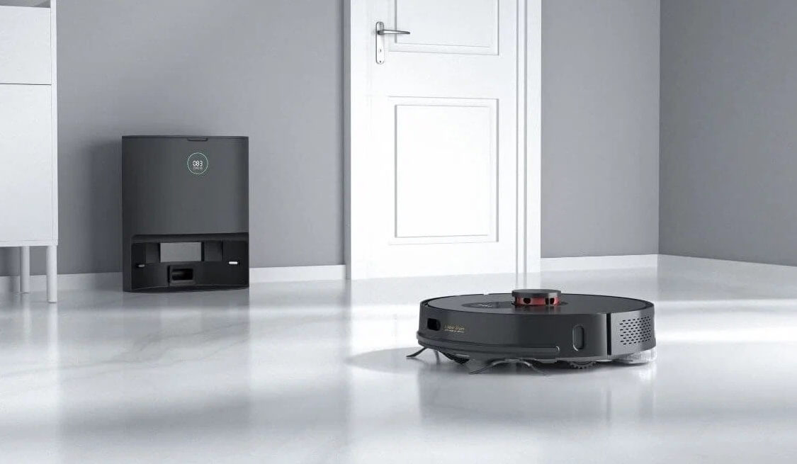 За счет датчиков пылесос сам поймет, как правильно проводить уборку. Фото.