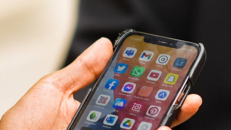 Цены на iPhone в России опустились до минимума. Дешевле ещё не было. Цены на iPhone в России опустились до абсолютного минимума. Цены на iPhone в России опустились до минимума. Дешевле ещё не было. Цены на iPhone в России опустились до абсолютного минимума. Фото.
