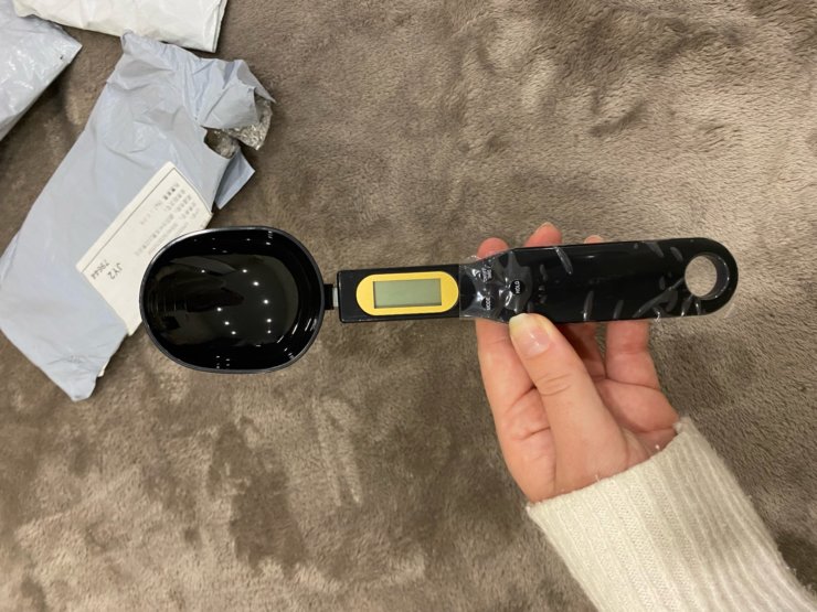 Ложка-весы электронная — купить. Такой ложкой очень удобно отмерять специи. Ложка-весы электронная — купить. Такой ложкой очень удобно отмерять специи. Фото.