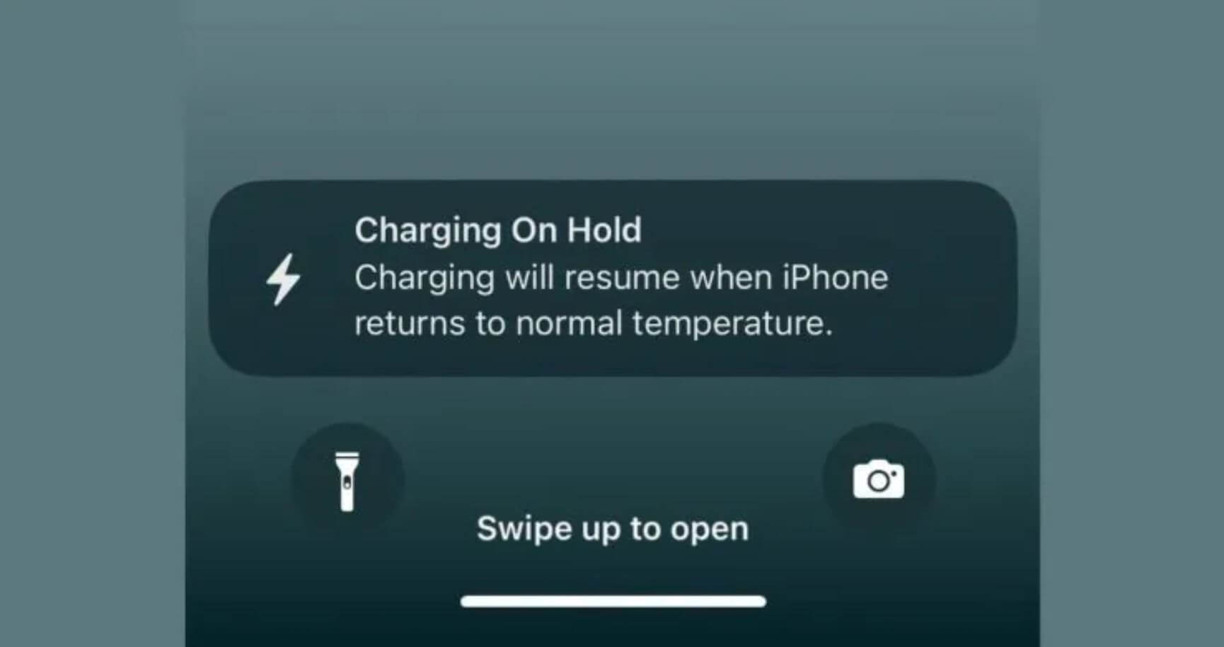 Что означает «Зарядка приостановлена...» в iOS 16 и что с этим делать