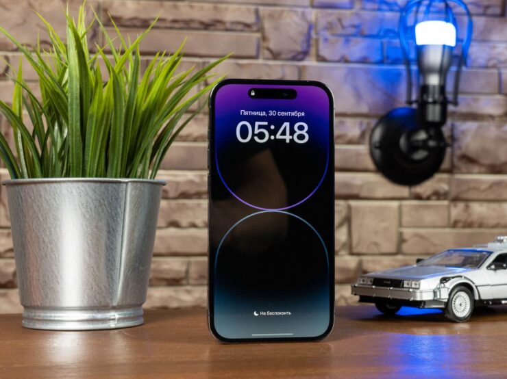 iPhone 14 — время работы. Always On Display тоже потребляет достаточное количество энергии. iPhone 14 — время работы. Always On Display тоже потребляет достаточное количество энергии. Фото.